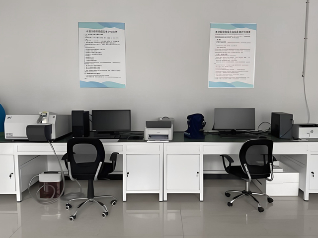 ballast tamper train