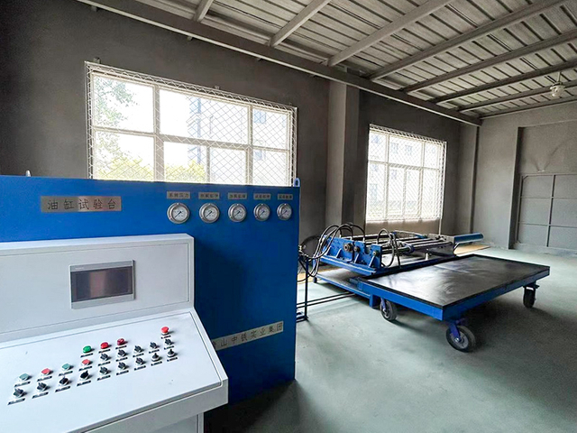 ballast tamping devices